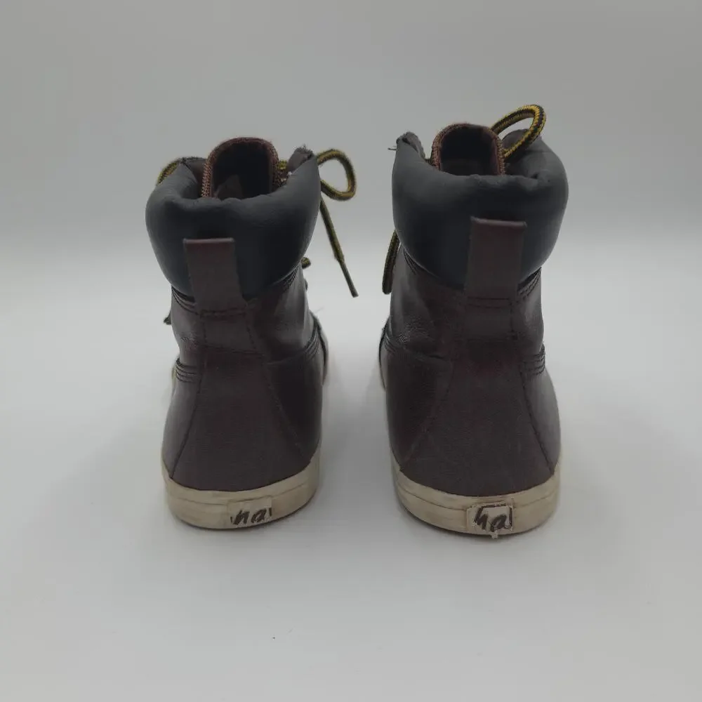 Hanna Andersson Sune Vulcanized Boot in Brown Size 4
